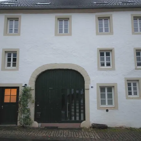 Living-in-history: Historischer Charme Und Design Dudeldorf